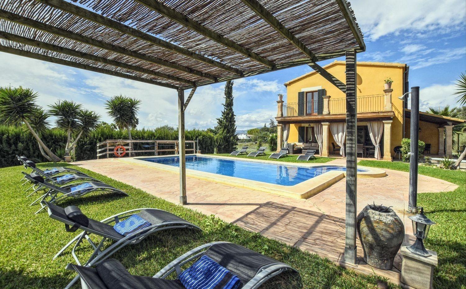 Gemuetliches Mit Pool *