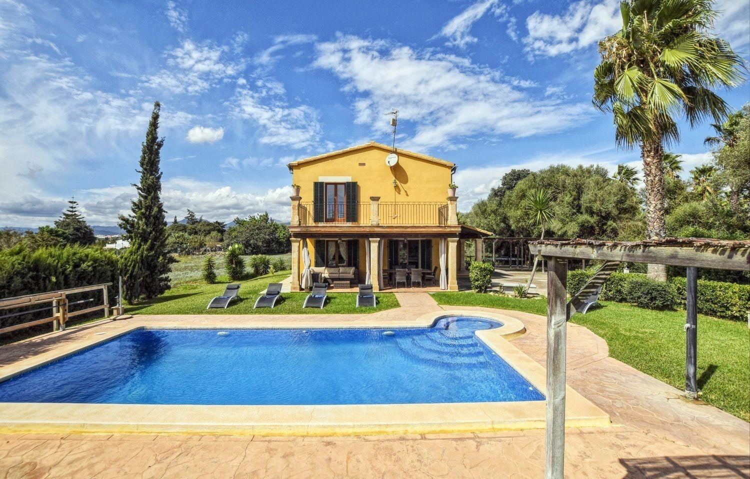 Gemuetliches Mit Pool Inca (Mallorca)