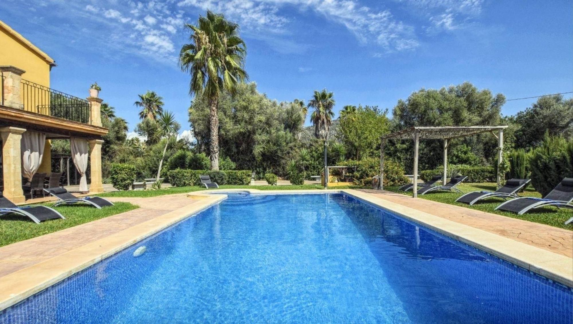 Сasa de vacaciones Gemuetliches Mit Pool *